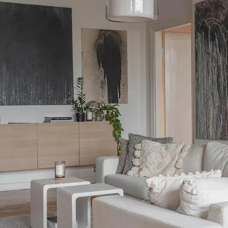 Apt-gallery In 카우나스