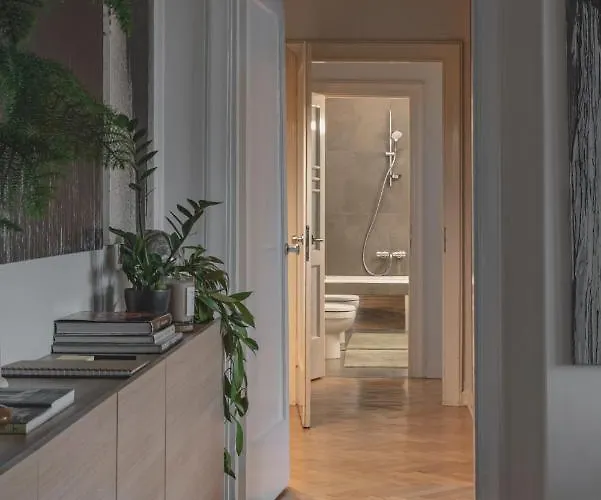 Apt-gallery In Lejlighed *